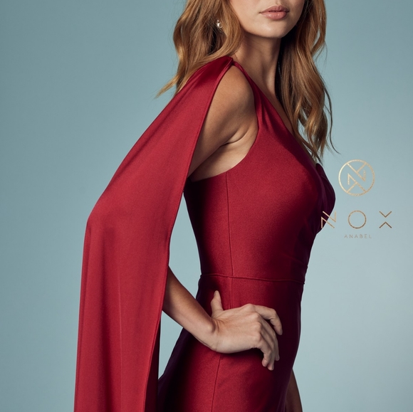 COPY - Formal dress - Picture 2 of 5